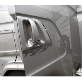 HANDLE CONTOUR WITH "FLAME" DECORATION STAINLESS STEEL SCANIA 4-R
