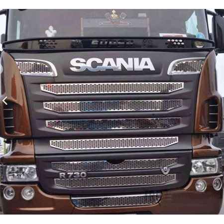 HABILLAGE EXTÉRIEUR INOX CALANDRE SCANIA