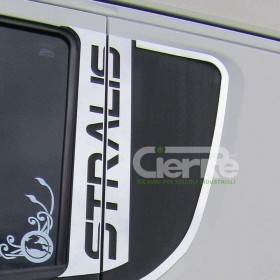 PANELES DE PUERTA ESCRITO STRALIS IVECO