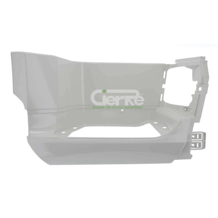 STEPWELL CASE RIGHT WHITE COLOR. SUITABLE TO DAF XF 106.